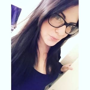 Meet your Posher, Janet